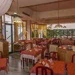 Hovima Panorama מלון
