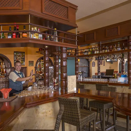 Hovima Panorama מלון אדחה