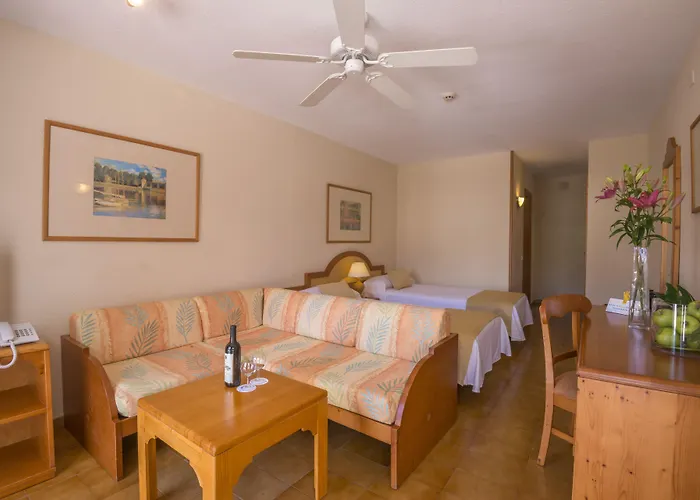 Отель Hovima Panorama